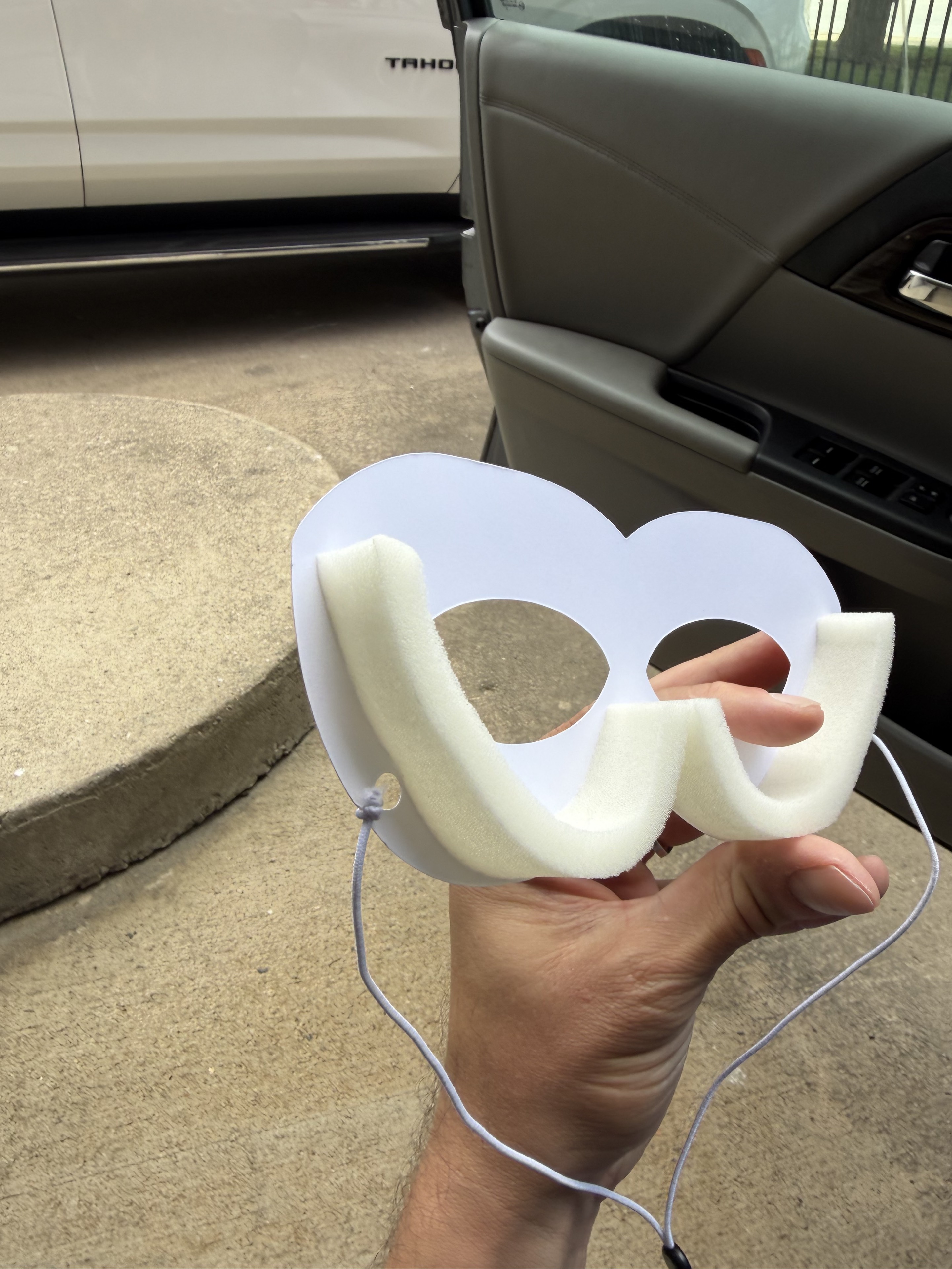 Rear view showing the pediatric mask foam supports and elastic cord